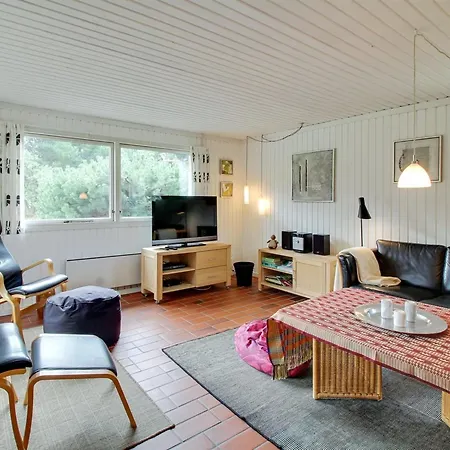 Holiday home Eetu Blavand